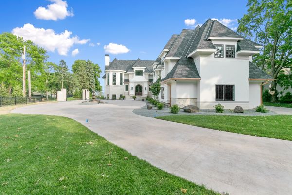 Cost of Concrete Driveway Installation in Westfield